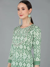 Women Cotton Abstract Printed Kurta Trouser-VKSKD1681